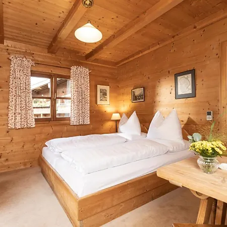 Innerhof * אלפבאך